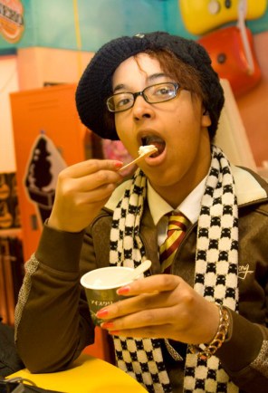 63470_659833736136_5436055_n